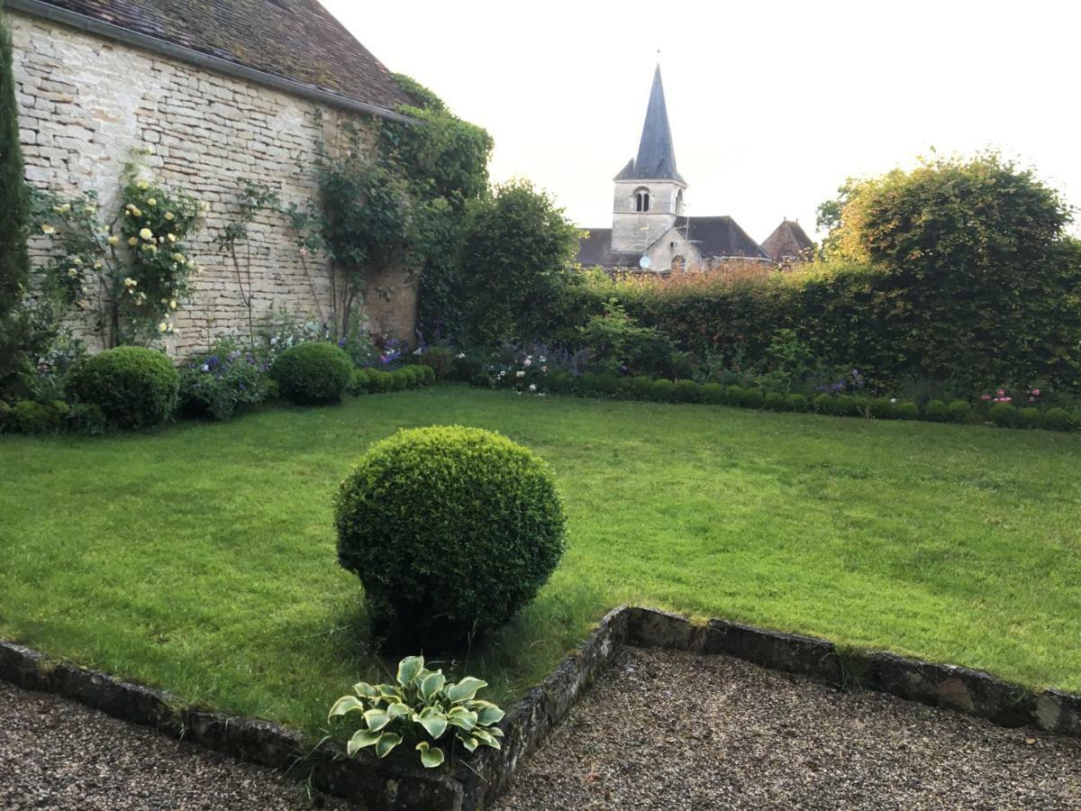 B&B Le Jardin De Carco Châtillon-sur-Seine エクステリア 写真