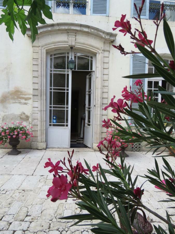 B&B Le Jardin De Carco Châtillon-sur-Seine エクステリア 写真